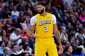 anthony-davis-lakers-heat-dec-2019